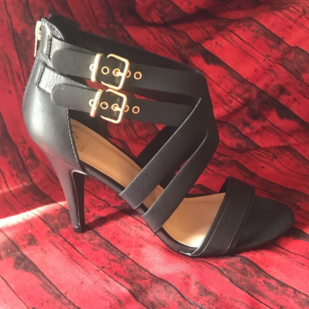 Strappey detail set off this heel